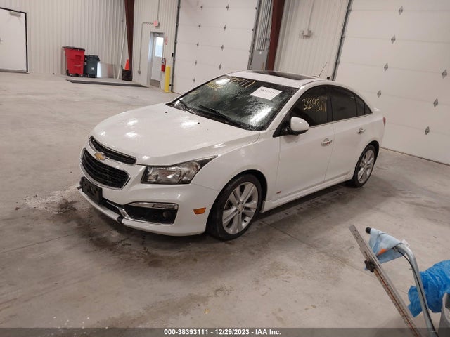 Chevrolet CRUZE LTZ 2015 1G1PG5SBXF7206294 Image 2