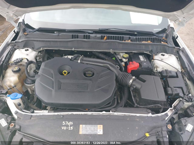 2015 FORD FUSION SE VIN: 3FA6P0T95FR221284