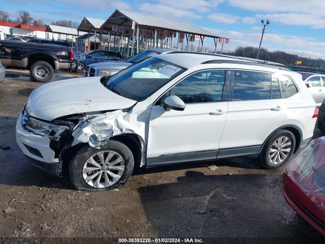 2018 VOLKSWAGEN TIGUAN 2.0T SE/2.0T SEL VIN: 3VV3B7AX6JM074874