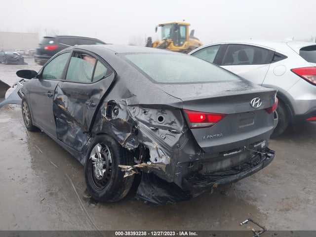 Hyundai ELANTRA SE 2018 5NPD74LF8JH276192 Image 3