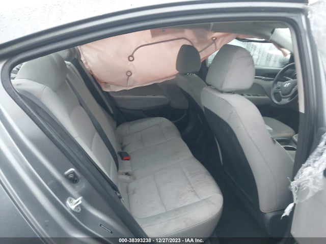 Hyundai ELANTRA SE 2018 5NPD74LF8JH276192 Image 8