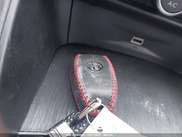 ZARFANANXK7604671 Alfa Romeo Giulia Awd