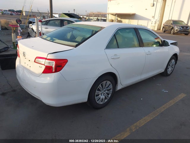 Toyota CAMRY LE 2014 4T4BF1FK9ER424204 Image 4