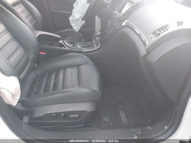 2G4GT5GX6E9268811 Buick REGAL GS