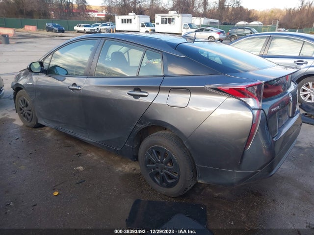 Toyota Prius Two Eco 2016 JTDKARFU4G3003674 Image 3