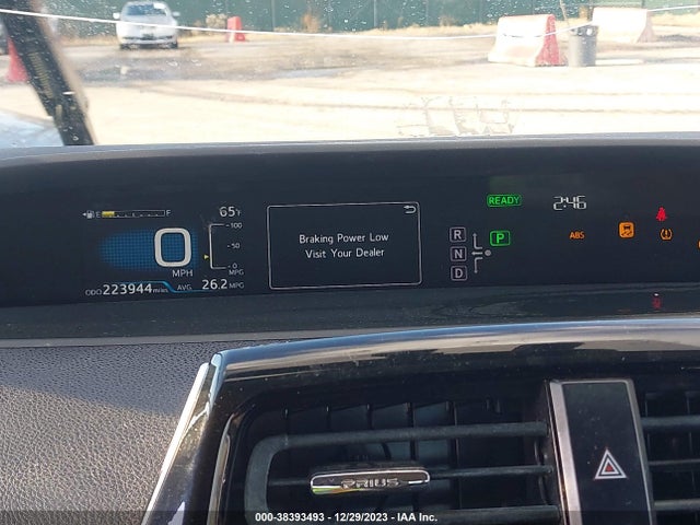 Toyota Prius Two Eco 2016 JTDKARFU4G3003674 Image 7