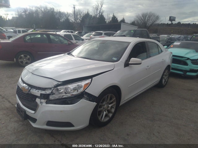 Chevrolet MALIBU 1LT 2015 1G11C5SL1FF291655 Image 2