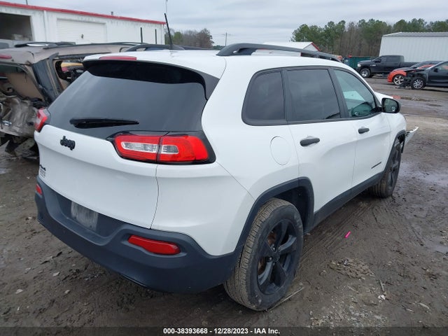 1C4PJMAB2HW566995 Jeep Cherokee Altitude 4x4