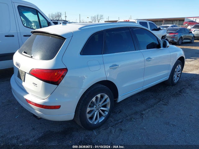 WA1LFAFP1FA062848 Audi Q5 2.0t Premium