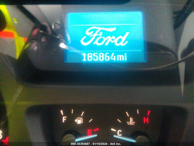 Ford Transit-150 2017 1FTYE2YM4HKB55500 Image 7
