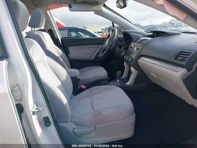 Subaru Forester 2.5i Premium 2015 JF2SJADC3FH493880 Image 5