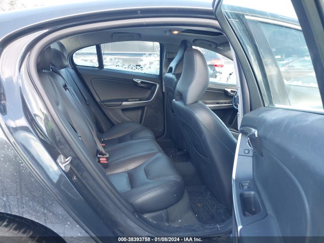 YV1612TB0F1310954 Volvo S60 T5 Premier