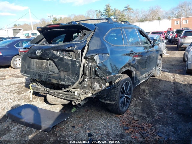 Toyota Highlander Xse 2021 5TDJZRBH5MS090024 Image 4