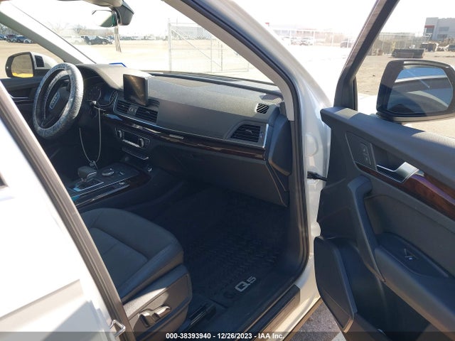 WA1ANAFY6K2045129 Audi Q5 45 Premium