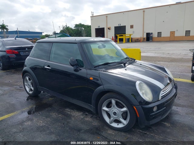 2003 MINI COOPER HARDTOP WMWRC33453TE13632 Photo 0