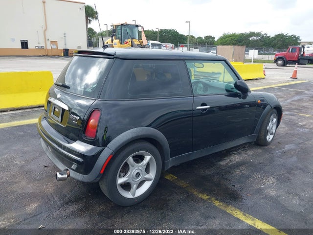 2003 MINI COOPER HARDTOP WMWRC33453TE13632 Photo 3