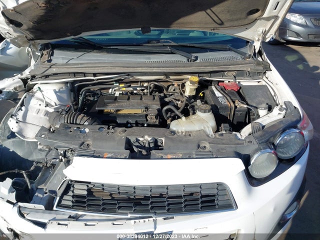 Chevrolet Sonic Ltz Auto 2015 1G1JE6SB2F4211704 Image 10