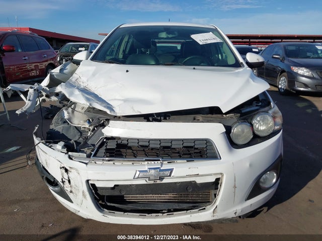 Chevrolet Sonic Ltz Auto 2015 1G1JE6SB2F4211704 Image 12