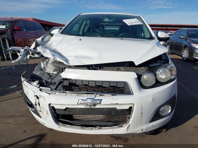 Chevrolet Sonic Ltz Auto 2015 1G1JE6SB2F4211704 Image 6