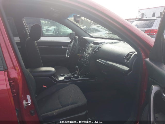 KIA SORENTO LX 2014 5XYKTDA63EG516865 Image 5