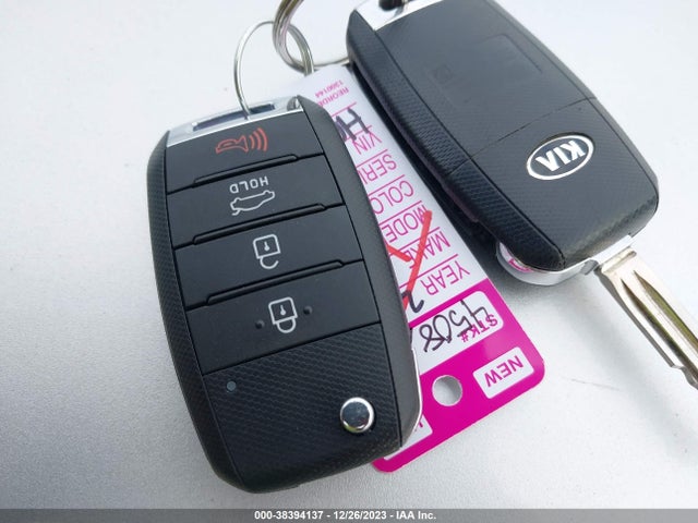 2017 KIA FORTE S VIN: 3KPFL4A72HE143281