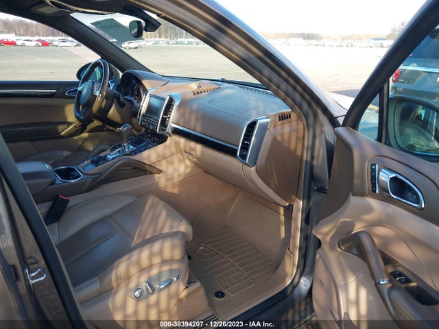 2013 PORSCHE CAYENNE WP1AF2A29DLA38053 Photo 4