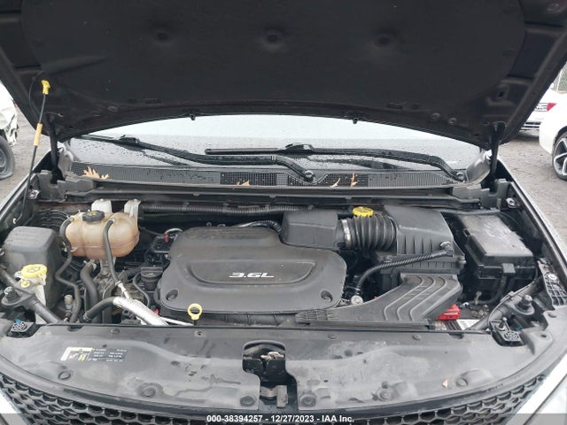 2C4RC1BG2HR831645 Chrysler Pacifica Touring-l