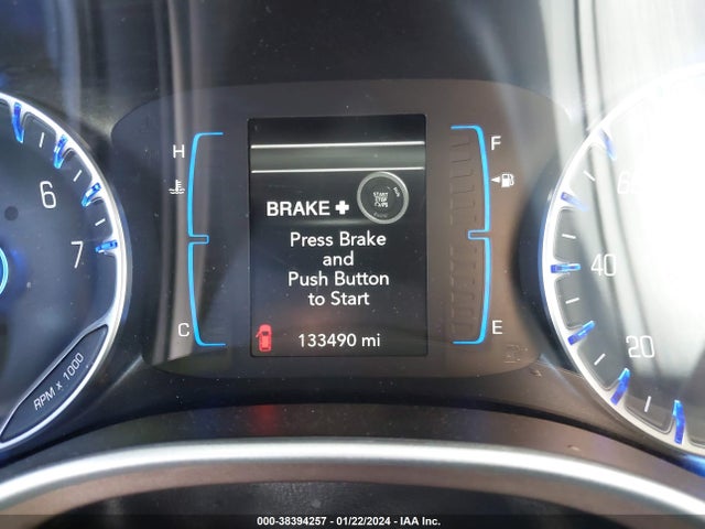2C4RC1BG2HR831645 Chrysler Pacifica Touring-l