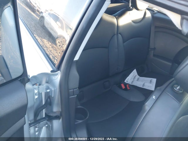 2009 MINI COOPER CLUBMAN WMWML33569TN69266 Photo 7