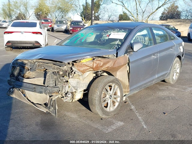 Hyundai SONATA 2017 5NPE24AF4HH523434 Image 2