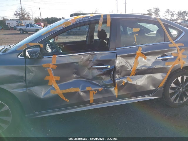 2016 NISSAN SENTRA SR VIN: 3N1AB7AP3GY302968