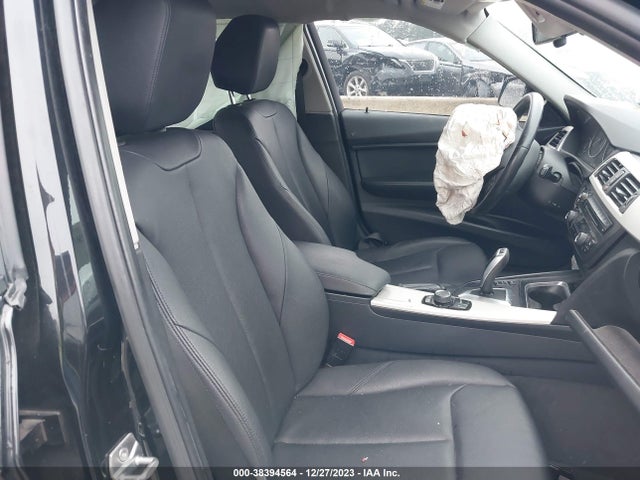 BMW 320i Xdrive 2015 WBA3C3C5XFK200746 Image 5