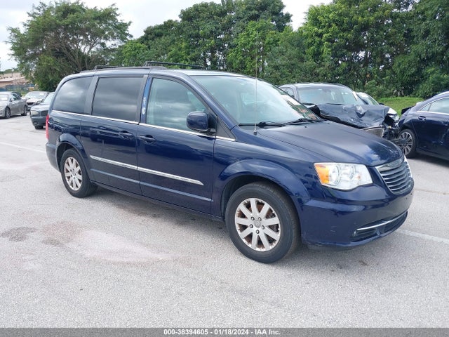 2015 2C4RC1BG8FR695700 main image