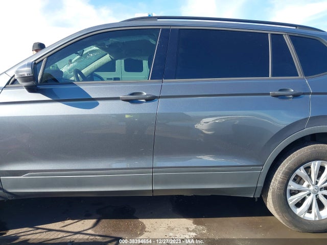 3VV1B7AX7LM158308 Volkswagen Tiguan 2.0t S