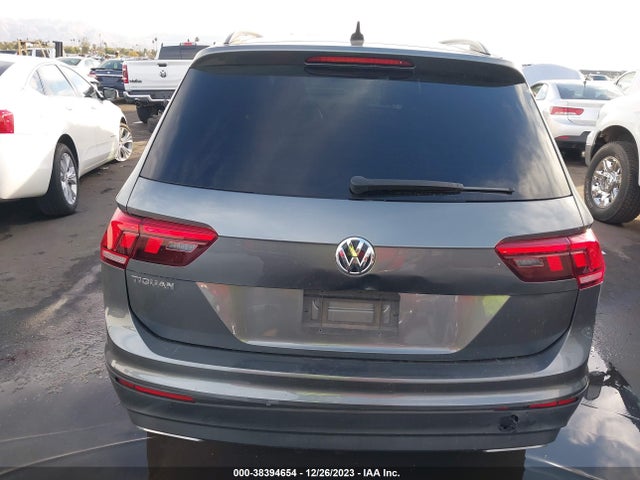 3VV1B7AX7LM158308 Volkswagen Tiguan 2.0t S