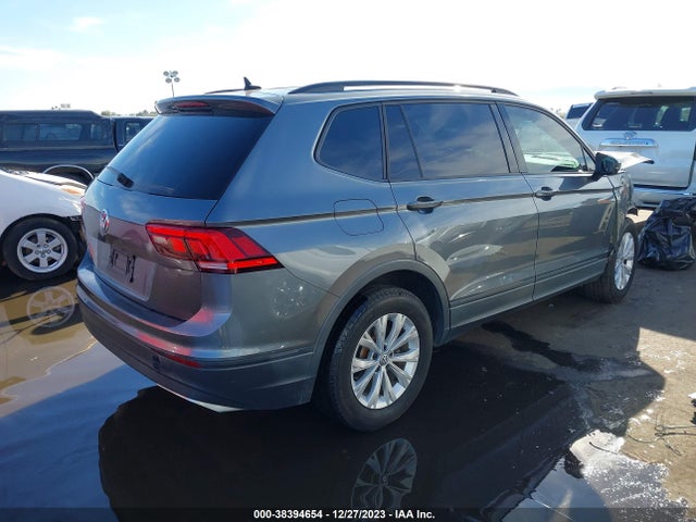 3VV1B7AX7LM158308 Volkswagen Tiguan 2.0t S