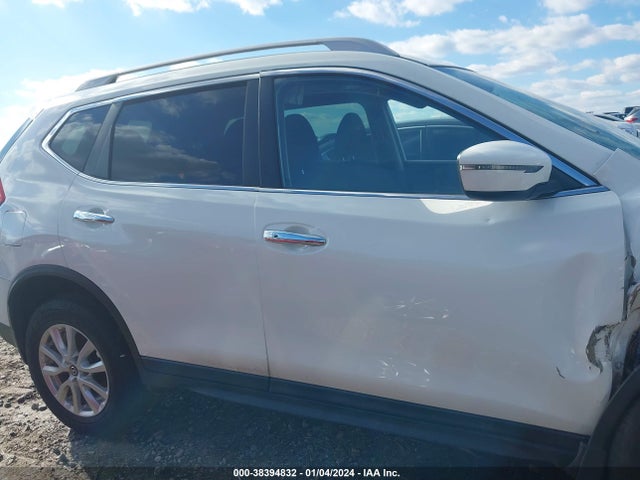 2017 NISSAN ROGUE SV VIN: 5N1AT2MV9HC817938