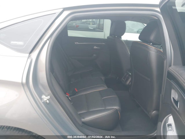 Chevrolet IMPALA 2LZ 2018 2G1125S38J9164552 Image 8
