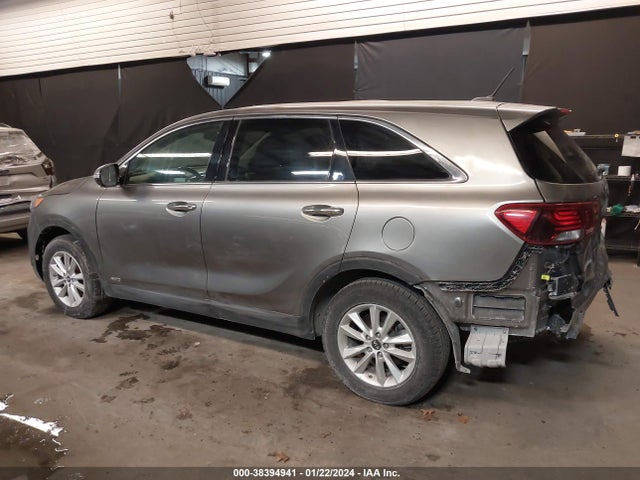 2019 KIA SORENTO 2.4L LX VIN: 5XYPGDA30KG543324