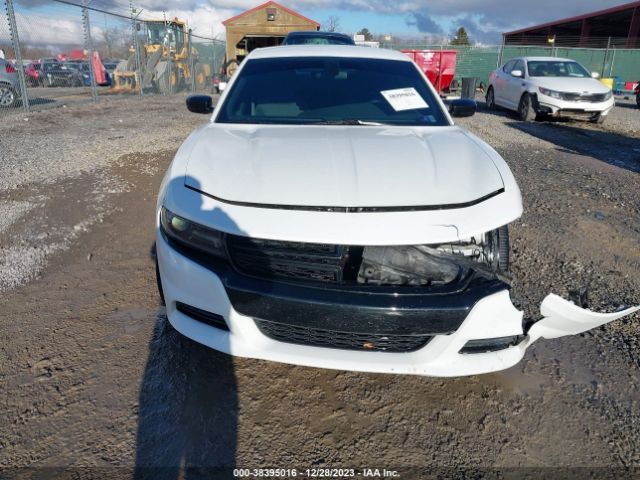 2C3CDXBG8JH167180 Dodge Charger Sxt Rwd
