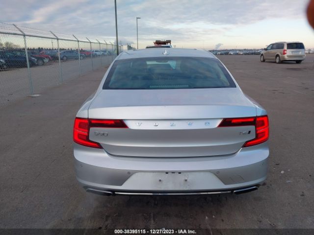 LVY992MKXJP020410 Volvo S90 T6 Momentum