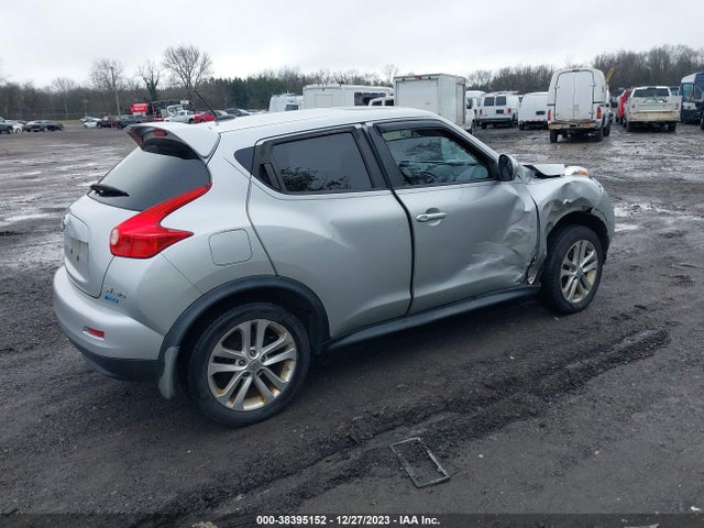 2013 NISSAN JUKE SV VIN: JN8AF5MV3DT220960