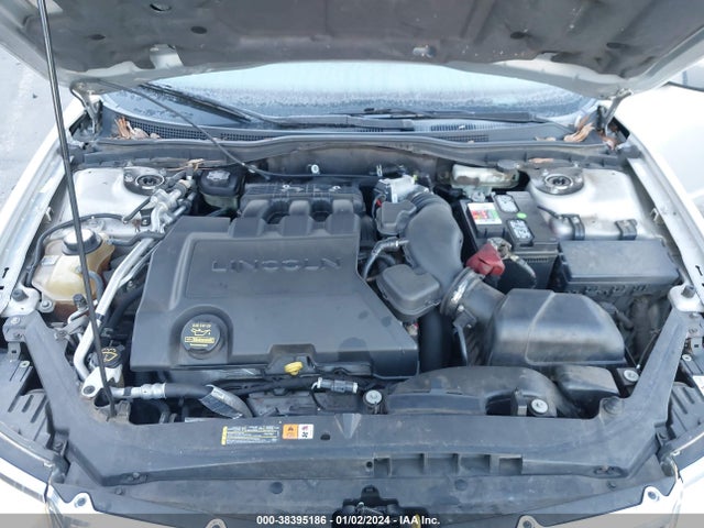 2009 LINCOLN MKZ VIN: 3LNHM26T29R623598