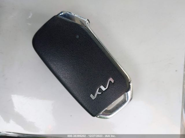 KNDCR3LE5P5049087 KIA Niro Ex Touring