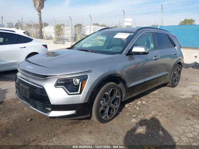 KNDCR3LE5P5049087 KIA Niro Ex Touring