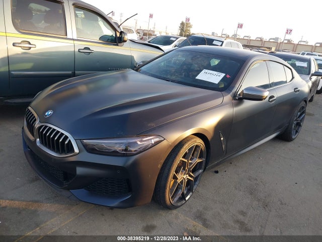 BMW 8 Series M850i 2020 WBAGV8C0XLCD49664 Image 2