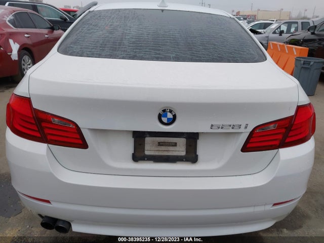 2013 BMW 528I VIN: WBAXG5C59DDY32060
