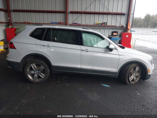 2018 VOLKSWAGEN TIGUAN 2.0T SEL PREMIUM VIN: 3VV4B7AX9JM004239