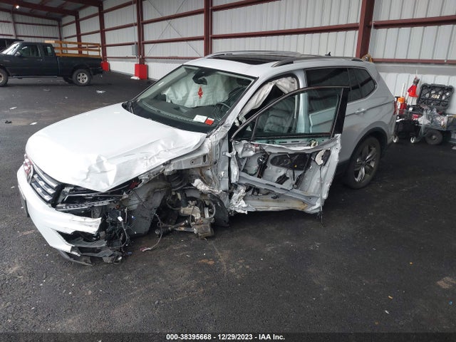 2018 VOLKSWAGEN TIGUAN 2.0T SEL PREMIUM VIN: 3VV4B7AX9JM004239