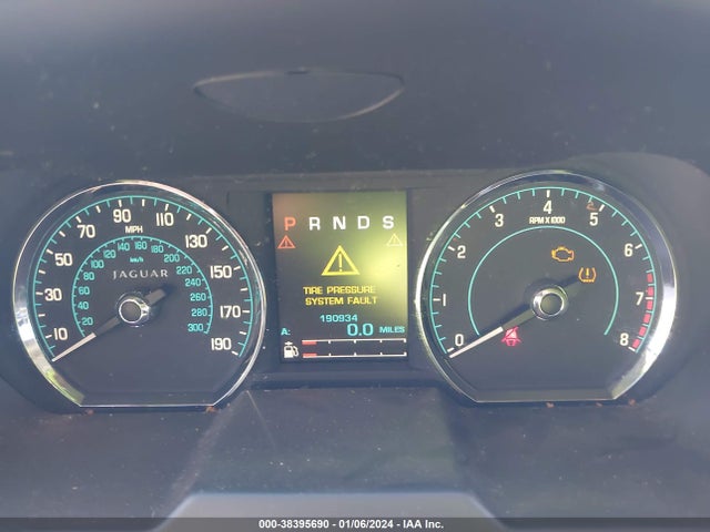 2012 JAGUAR XF SAJWA0FB5CLS36759 Photo 6